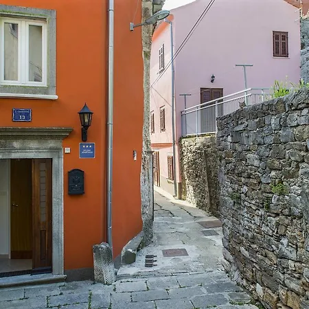 Karla Labin (Istria)