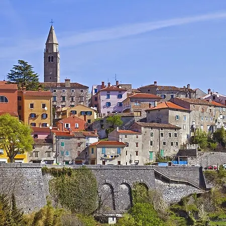 Karla Daire Labin (Istria)